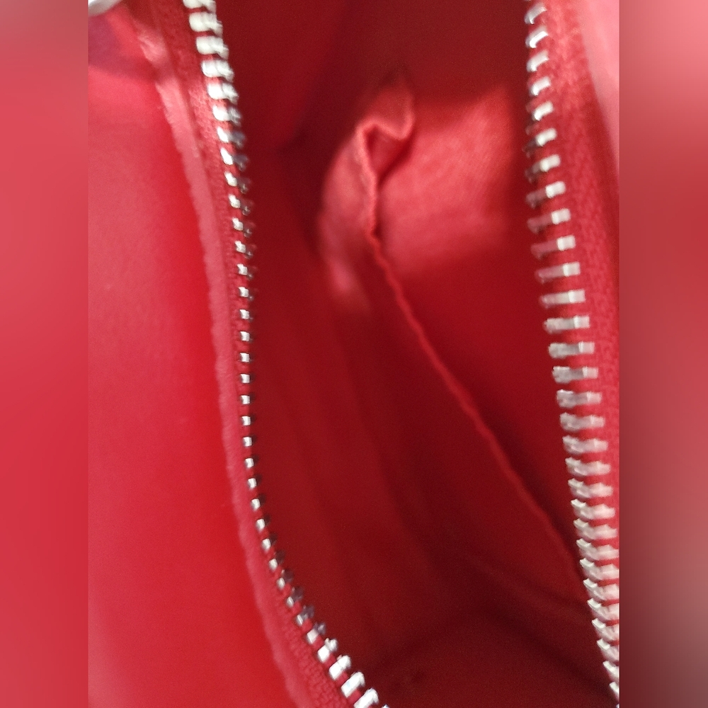 NWT Steve Madden Chevy Red Crossbody - Picture 13 of 13